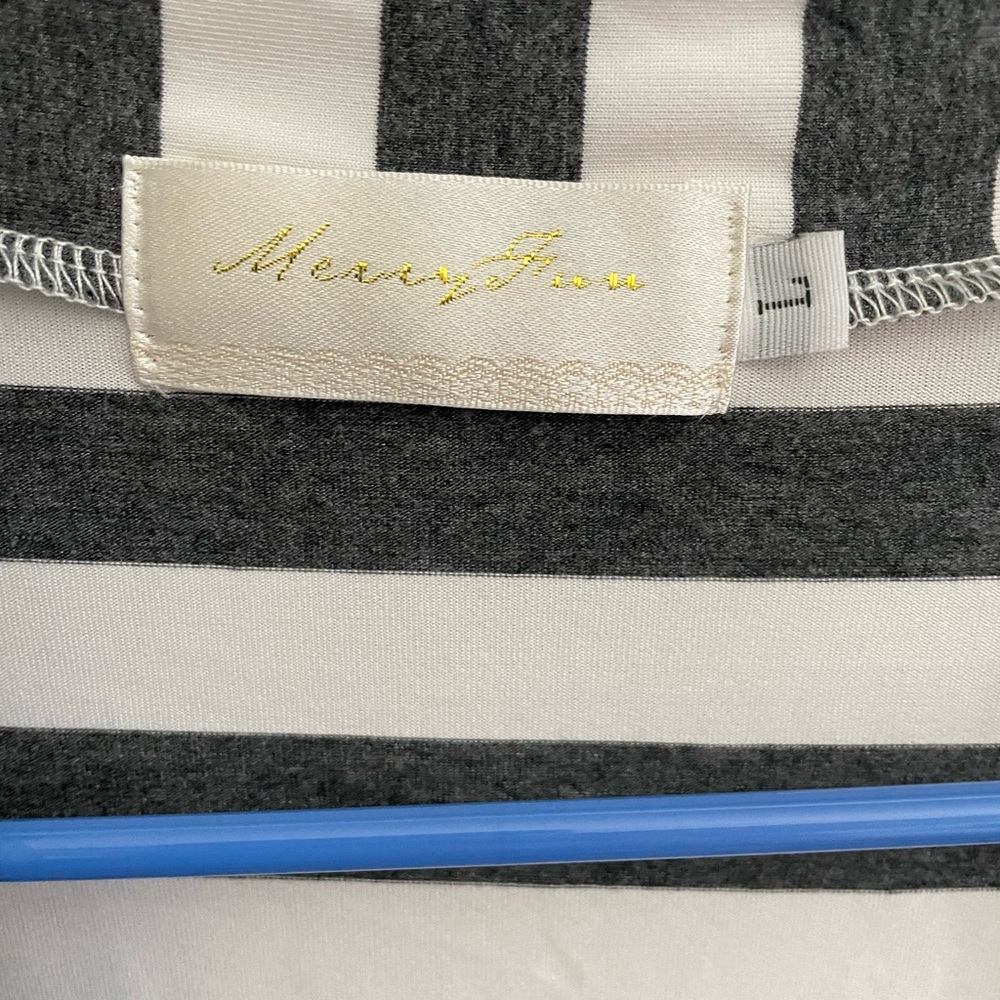 Striped Cardigan - Picture 4 of 4